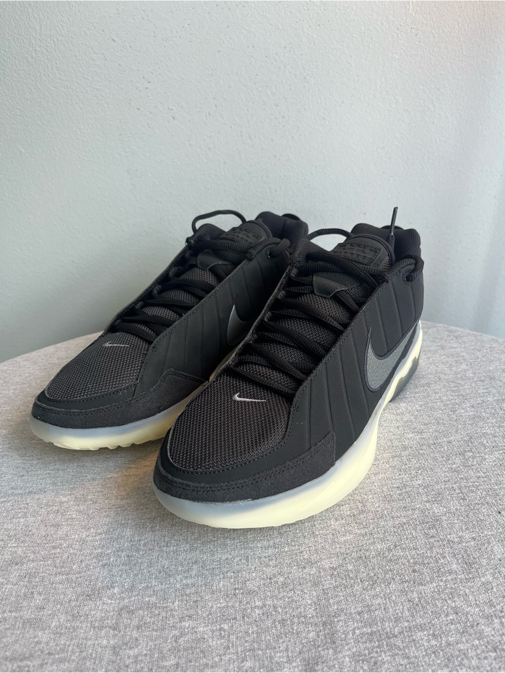 Nike LeBron Witness 9 Black Coconut Milk Men's Shoe Size 9.5 HQ8034-001 - Picture 9 of 11